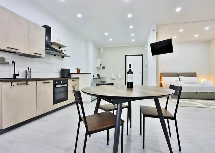 Guesthost - Ronkasa Quiet * Naples