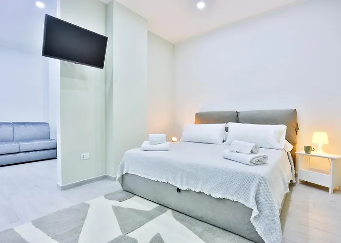 Guesthost - Ronkasa Quiet Naples