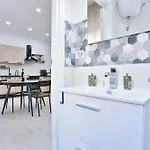 Guesthost - Ronkasa Quiet Apartment *