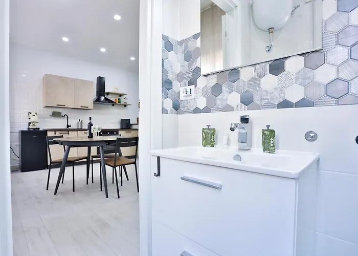 Guesthost - Ronkasa Quiet Apartment *